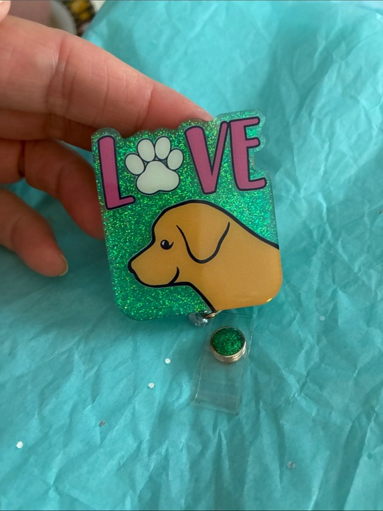 Accessories - Green Glitter "LOVE" Dog Badge Reel/Lanyard
